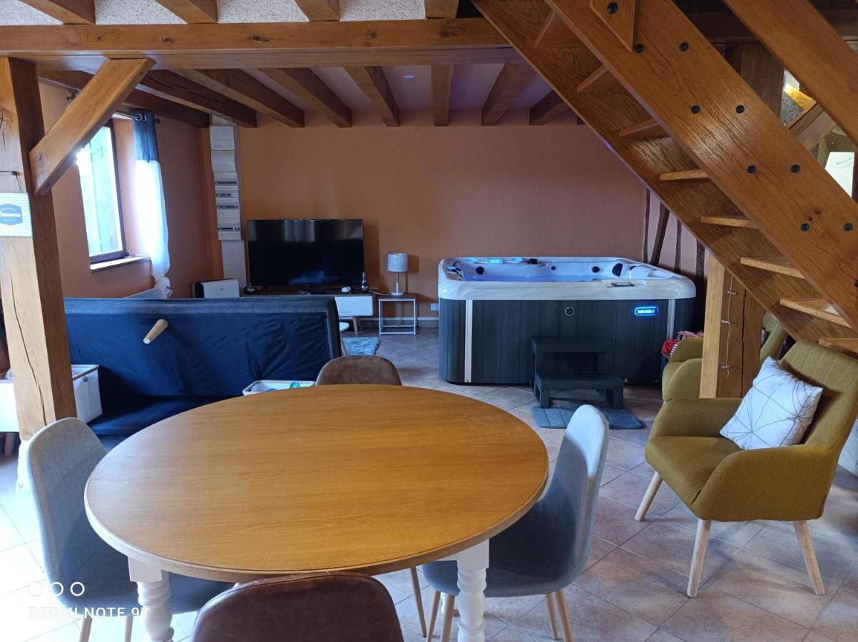 Sauna & Double Jacuzzi Interieur Et Sous Les Etoiles 1H30 Paris Ladon Экстерьер фото